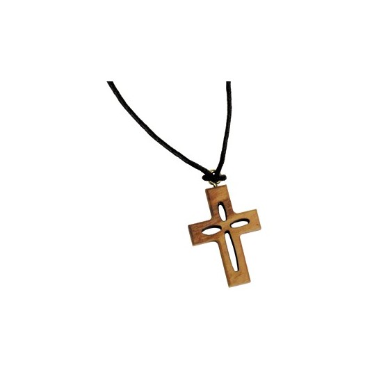 Collier avec pendentif croix ajourée en bois