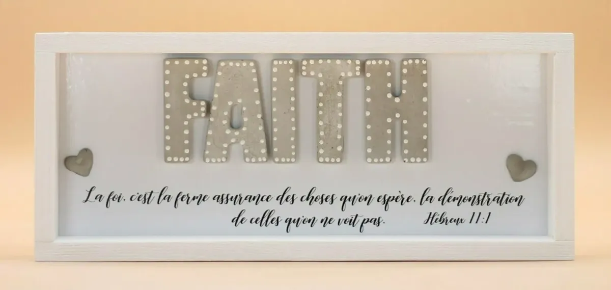 Cadre en bois - FAITH - Hébreux 11.1 - 26x11cm - #289
