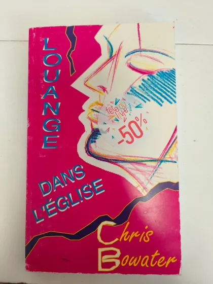 LOUANGE DANS L'EGLISE