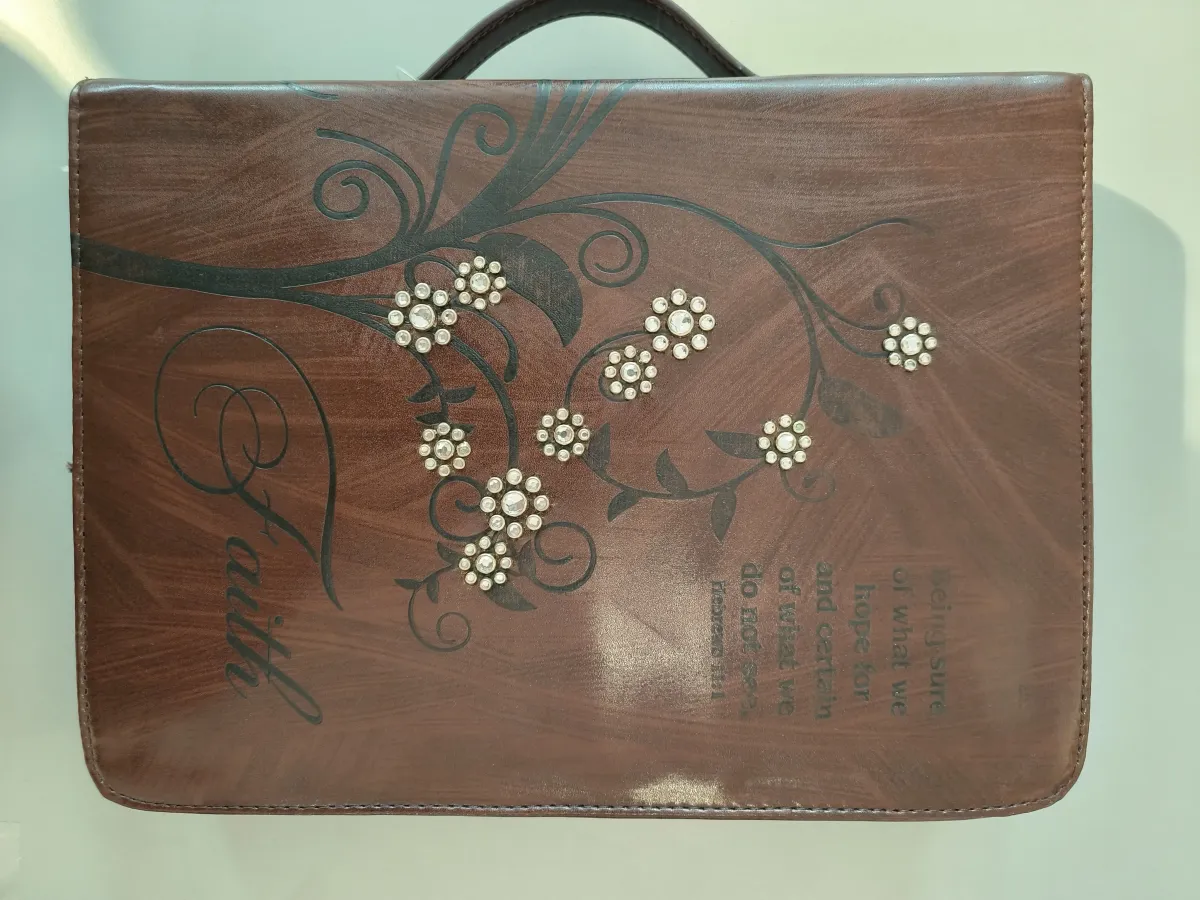 Fourre de Bible "Three of faith" Burgundy XL 260 x 195 x 50 mm