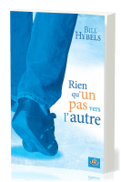 RIEN QU'UN PAS VERS L'AUTRE