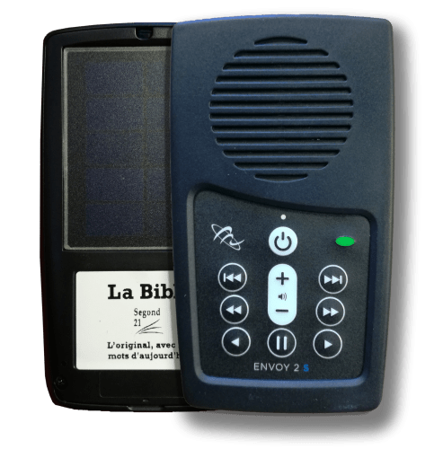 Lecteur audio solaire de Bible Segond 21 - Ecouteurs et câble de chargement inclus